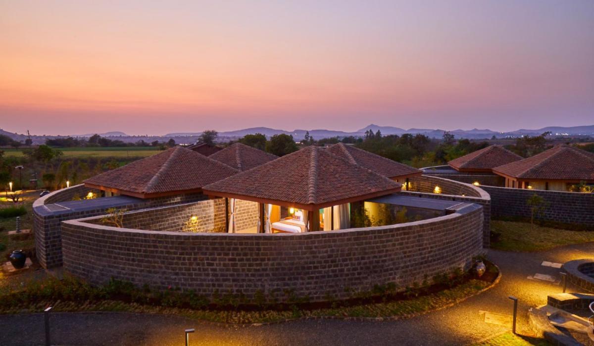 Viveda Wellness Resort Nashik Ngoại thất bức ảnh