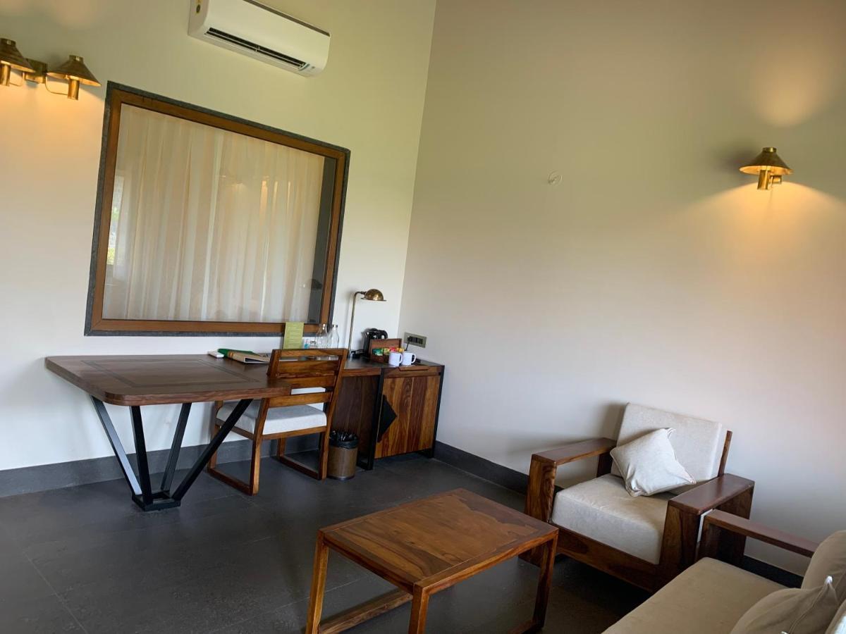 Viveda Wellness Resort Nashik Ngoại thất bức ảnh